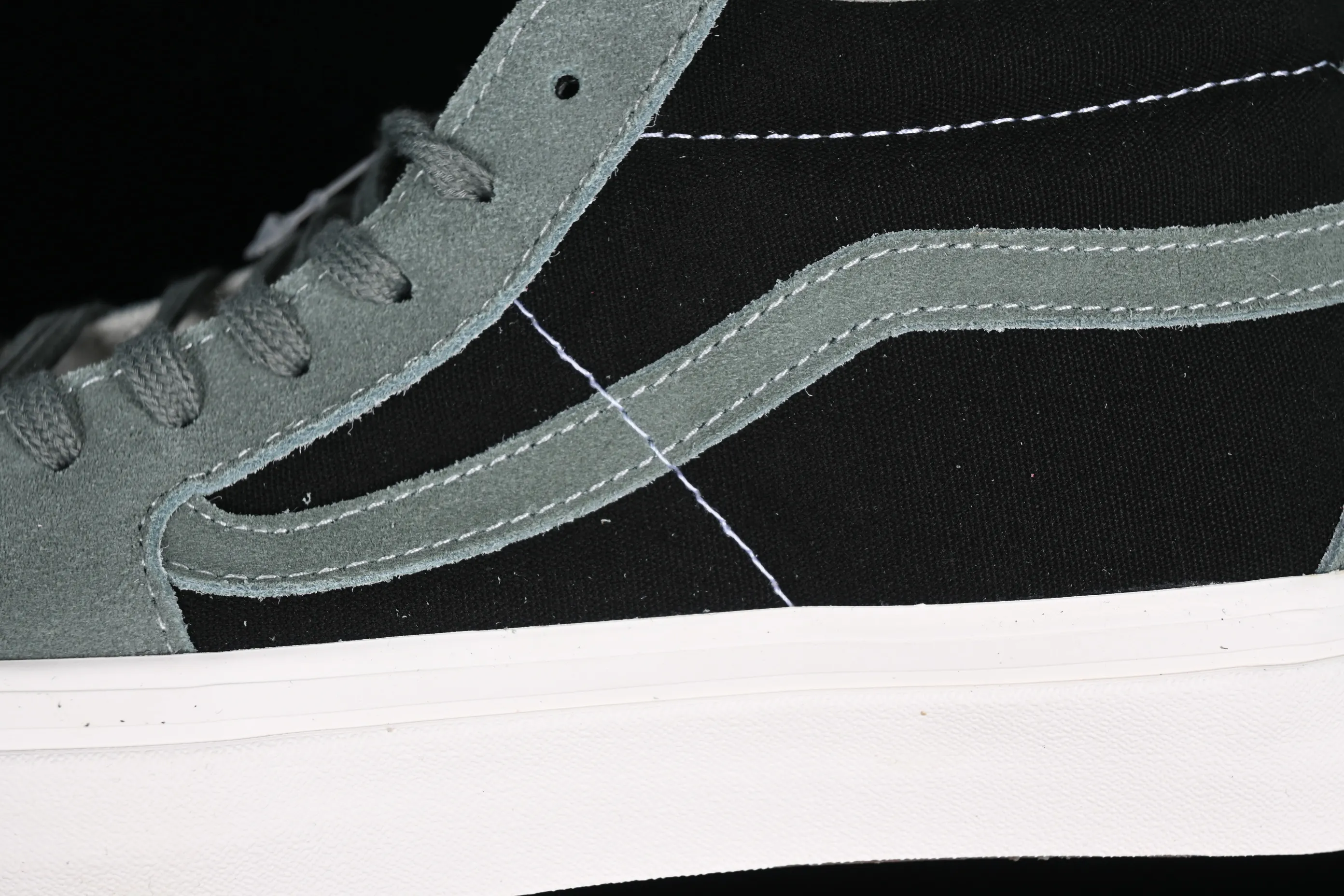 All categories Vans Vans series Vans Mid Vans China Vans Vault OG Sk8-Mid Lx Vans mid-top casual sneakers VN0A4BVCBY1